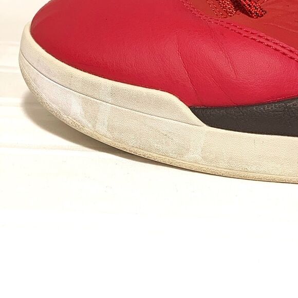 Men’s Nike Shoes  - Picture 3 of 14